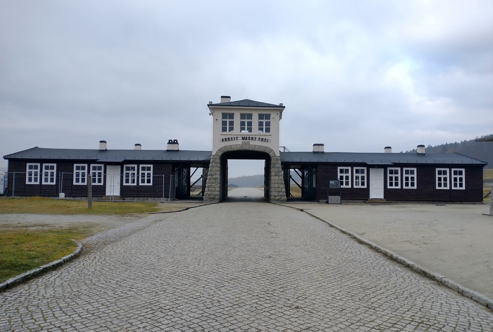 
RENOWACJA ZABYTKÓW 
Alta Sp. z o.o.
Galeria  Kontakt 
