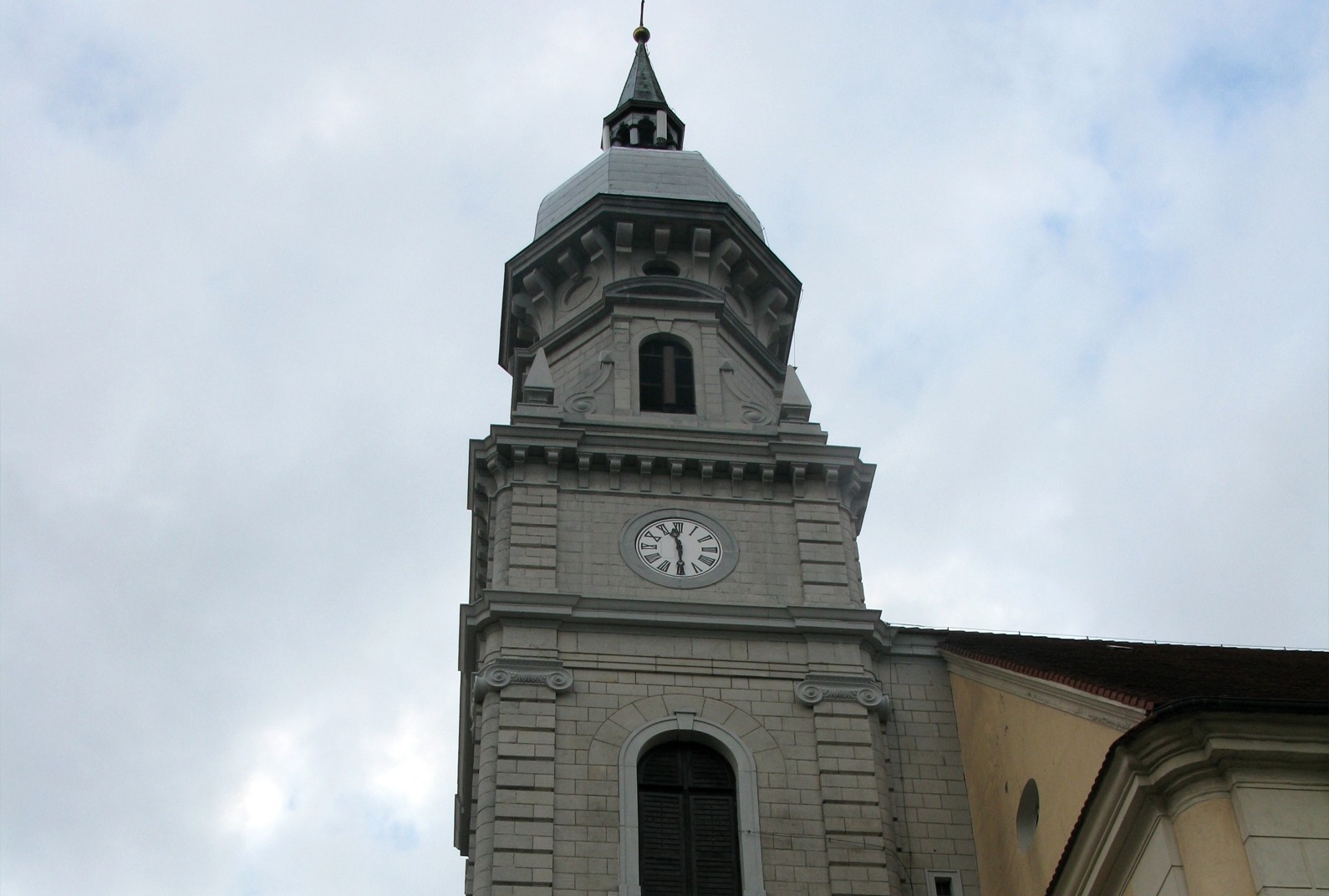 
RENOWACJA ZABYTKÓW 
Alta Sp. z o.o.
Galeria  Kontakt 
