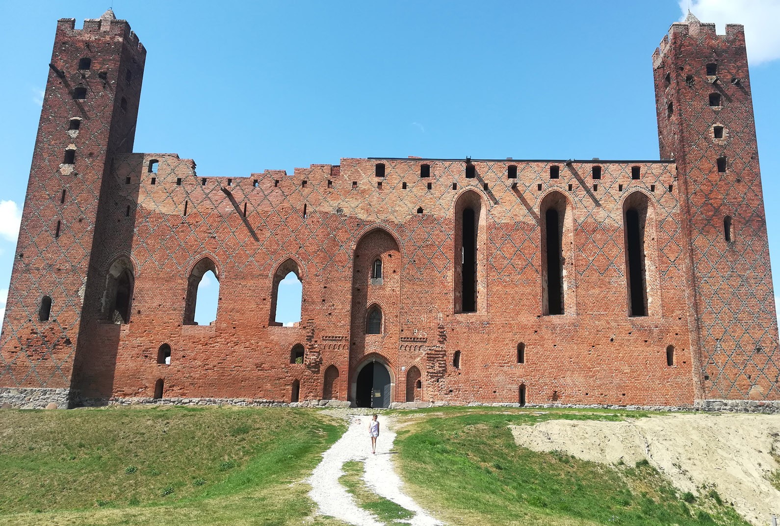 
RENOWACJA ZABYTKÓW 
Alta Sp. z o.o.
Galeria  Kontakt 
